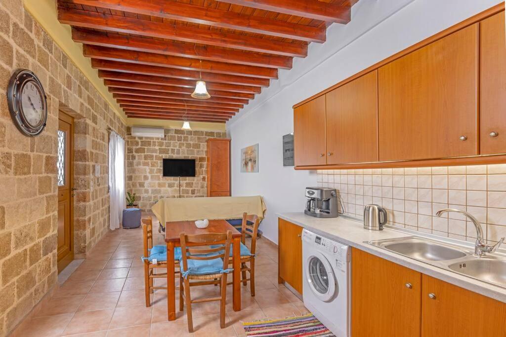 Margaritis Luxury Medieval House Rhodes City Екстериор снимка